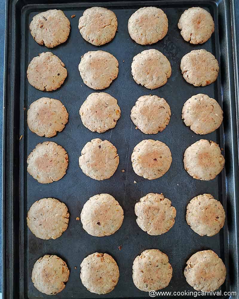 baked savory pizza cookies in a baking tray