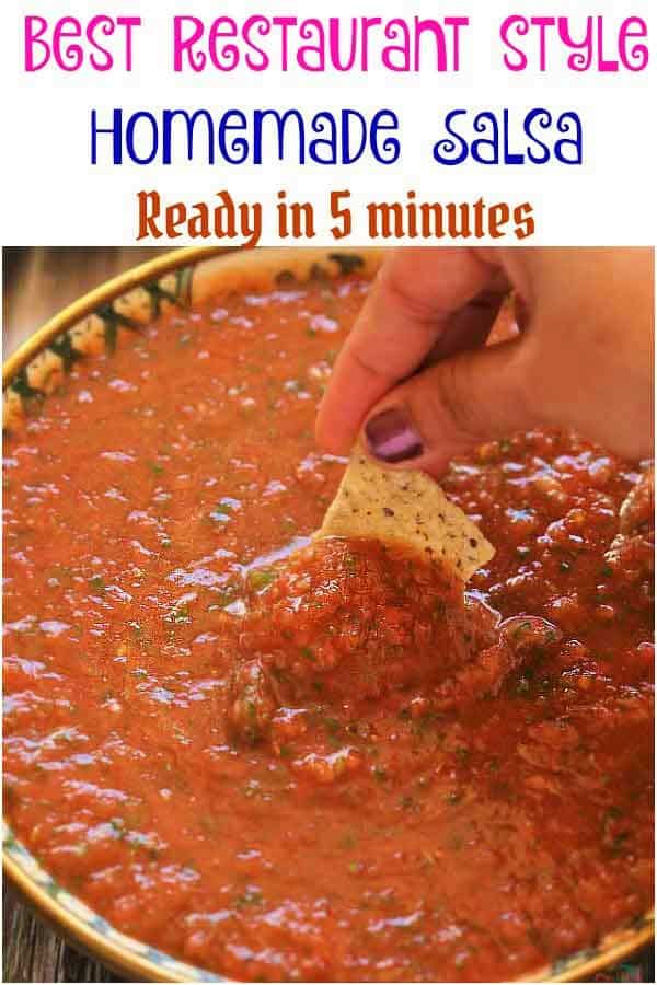 Homemade Salsa Restaurant Style - Comes together in 5 minutes and tastes just like it came from Mexican food restaurant! So much better than a store bought jar salsa.