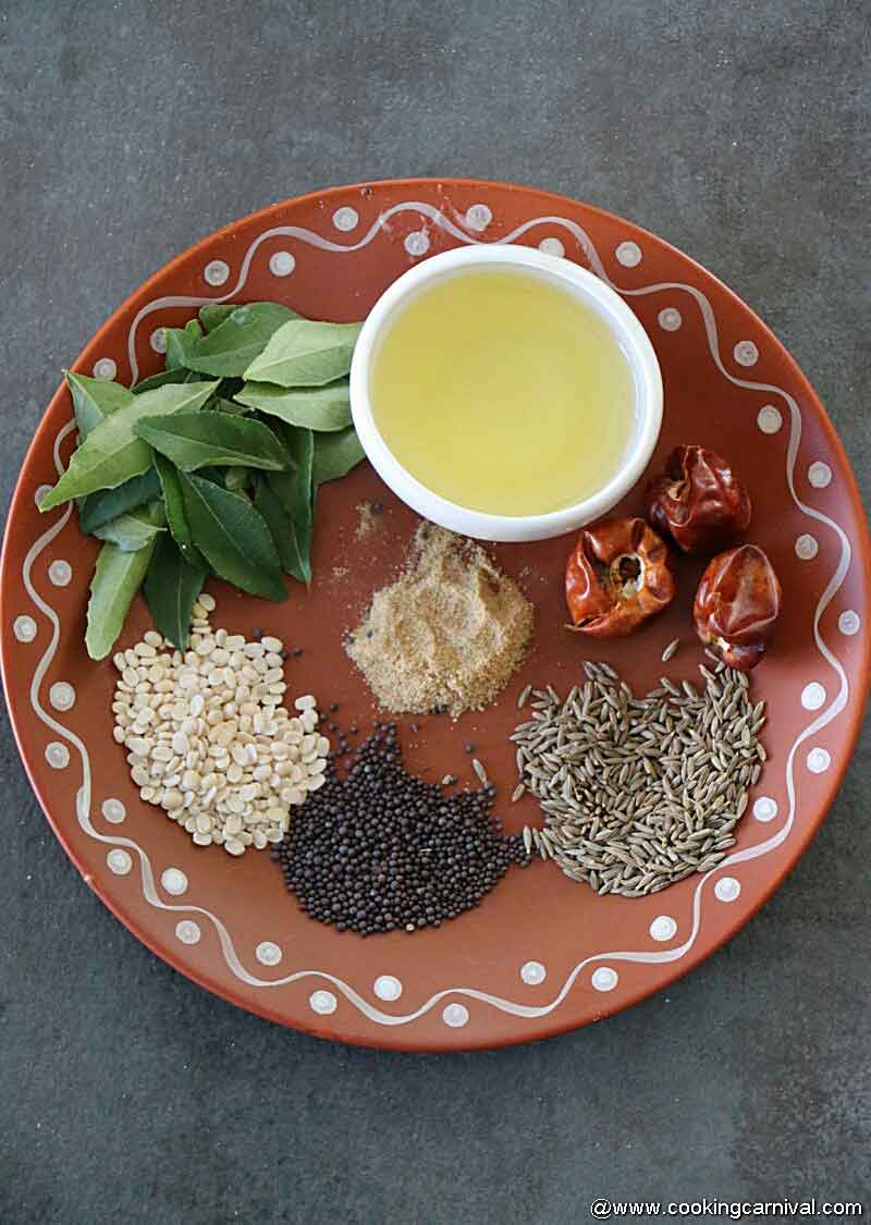 Ingredients for peanut chutney tempering