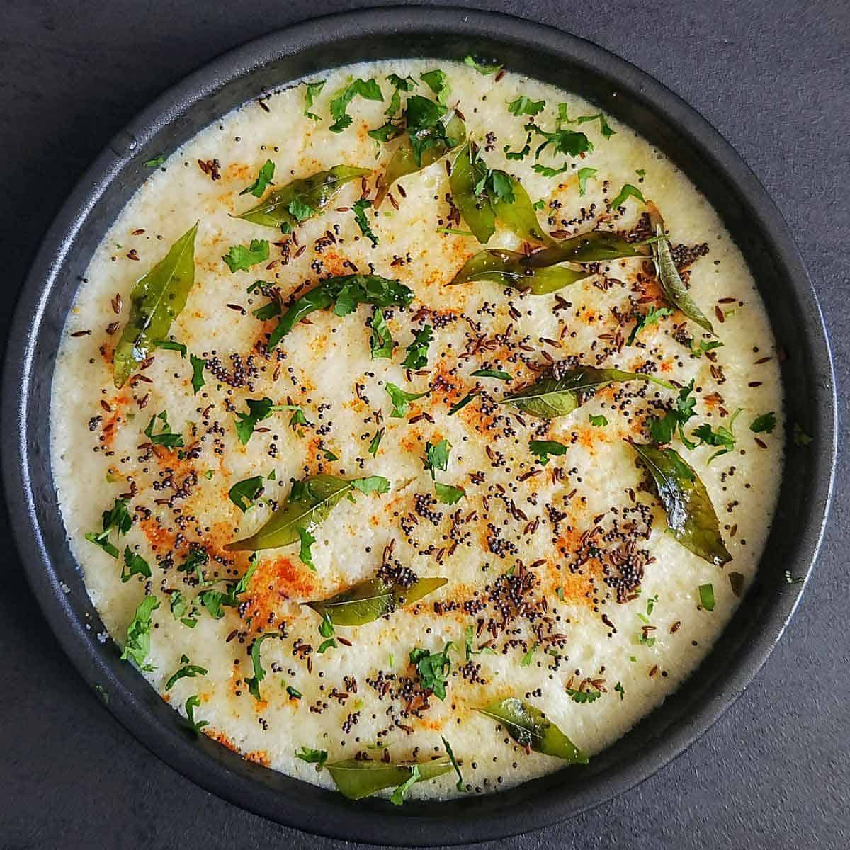 Suji ka dhokla in a baking pan