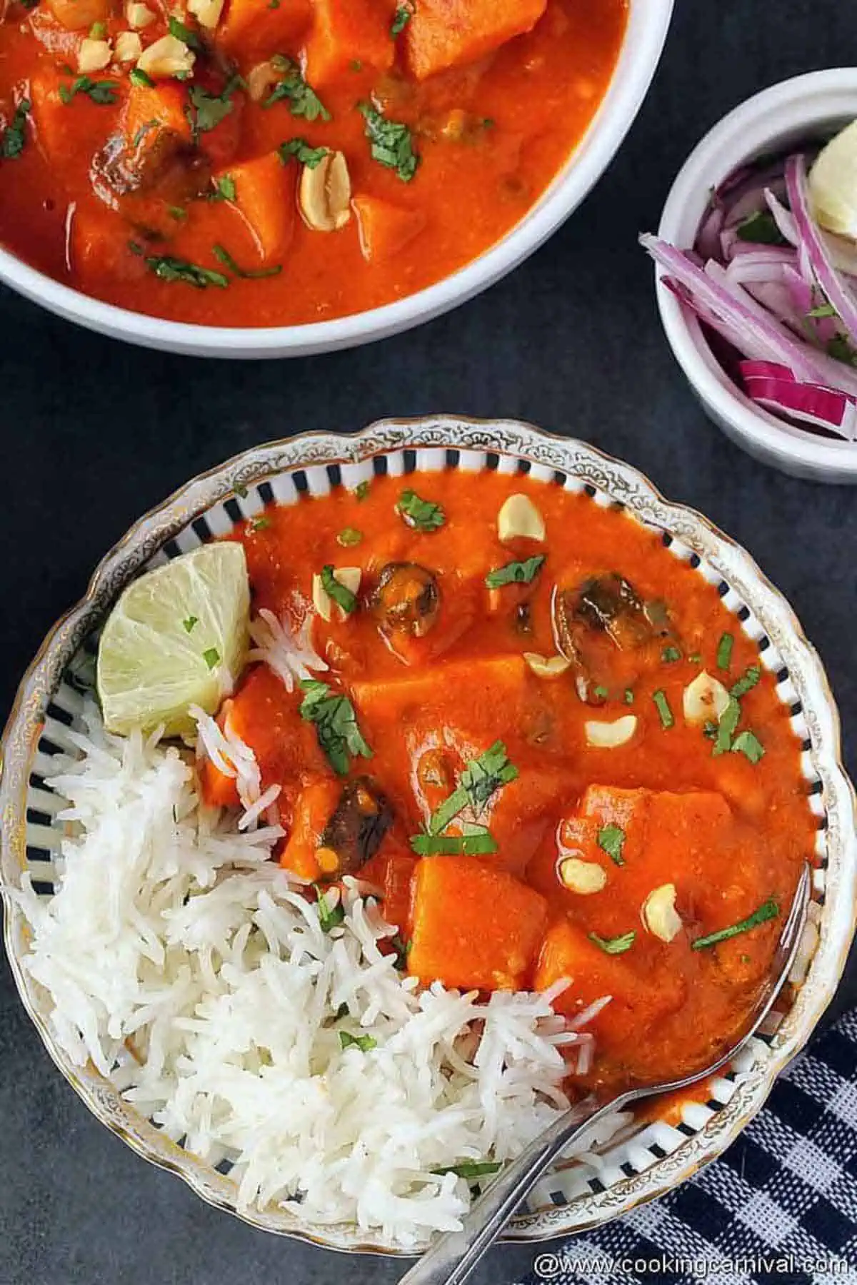 peanut stew with rice.