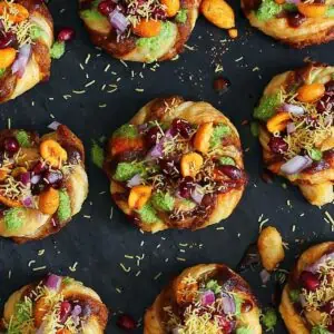 Dabeli puff pastry swirls