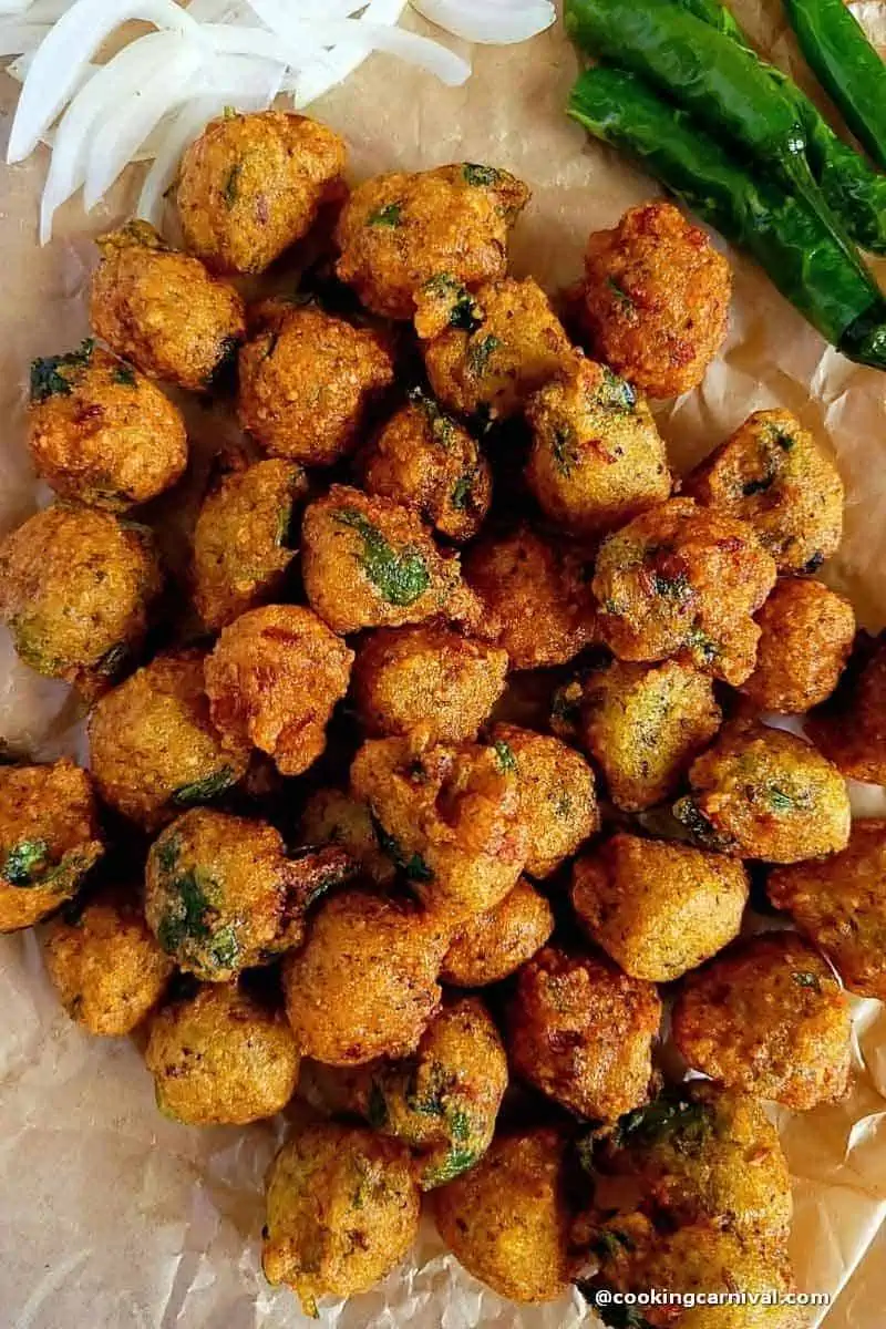 crispy vada made with chilka moong dal