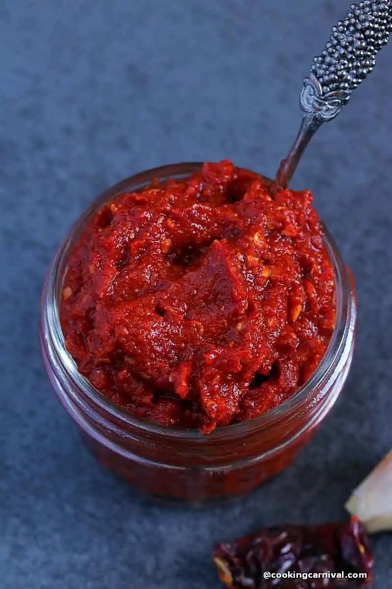 Lehsun Ki chutney stored in meson jar