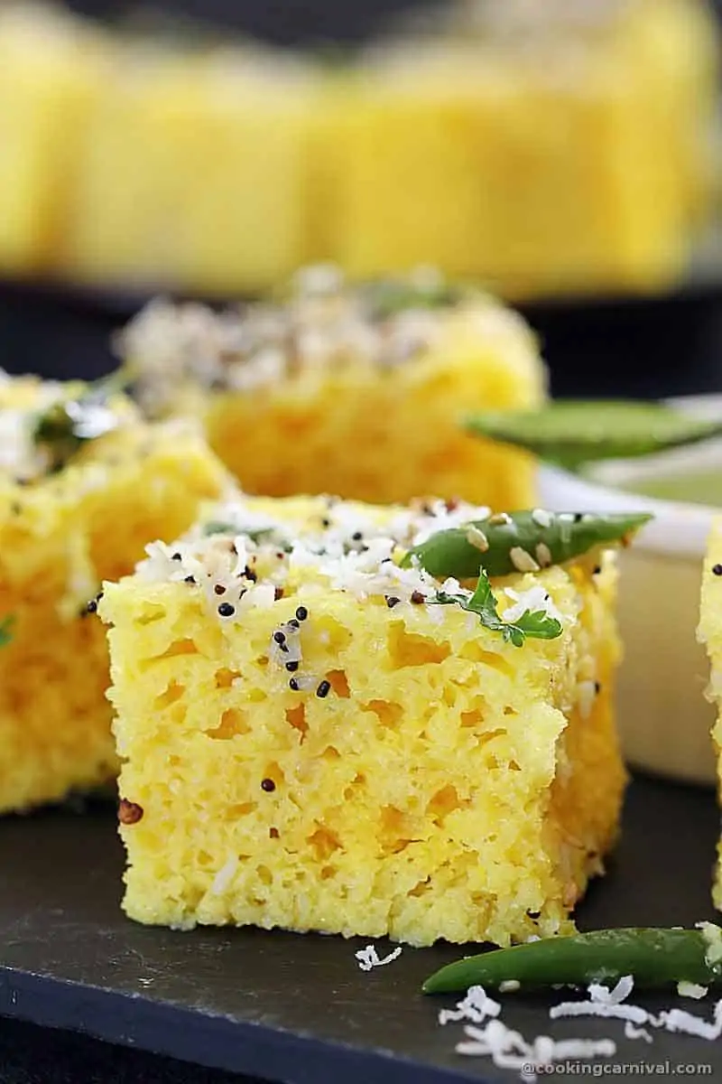 Showing texture of the dhokla