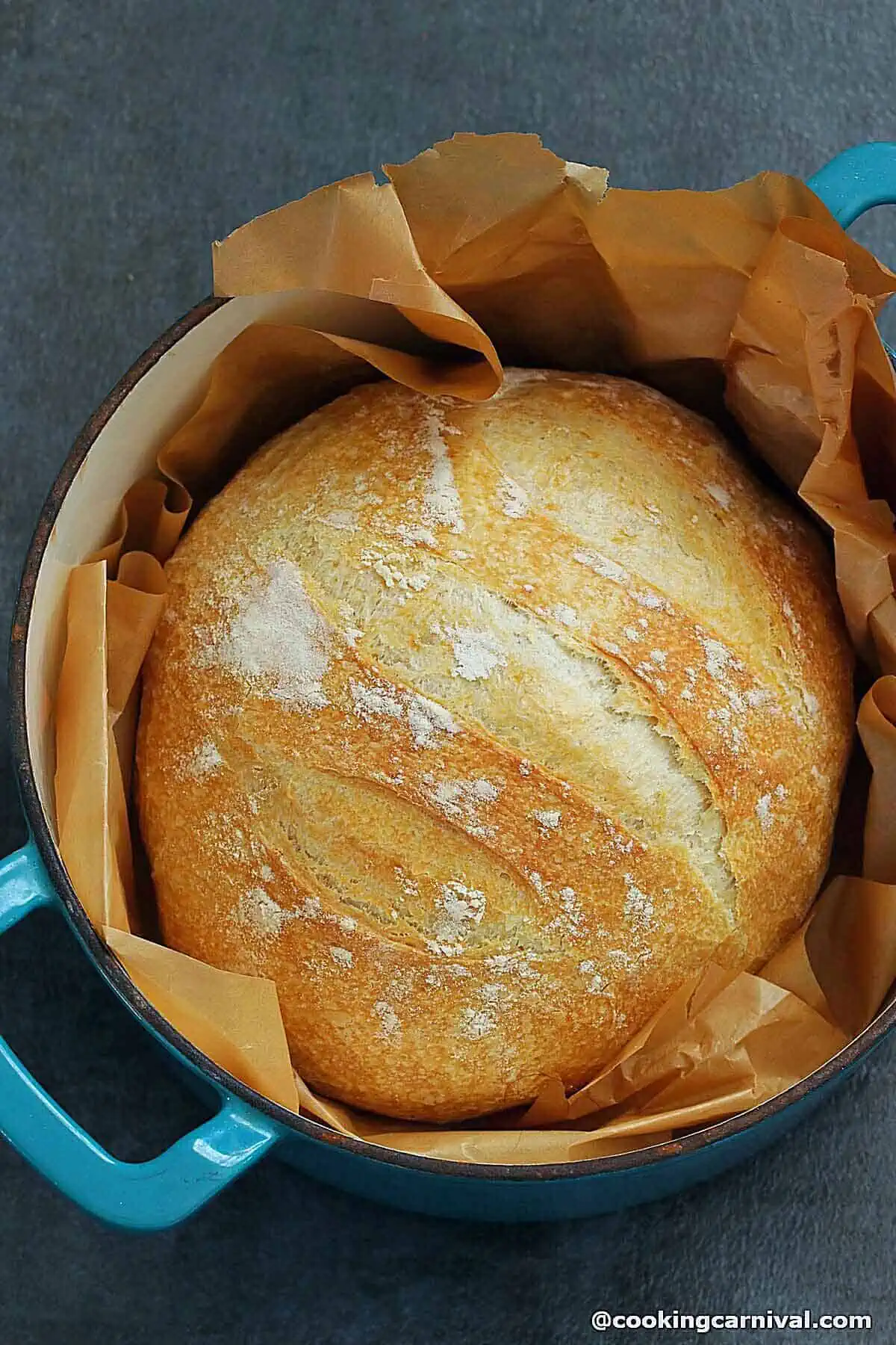 No knead bread in dutch oven