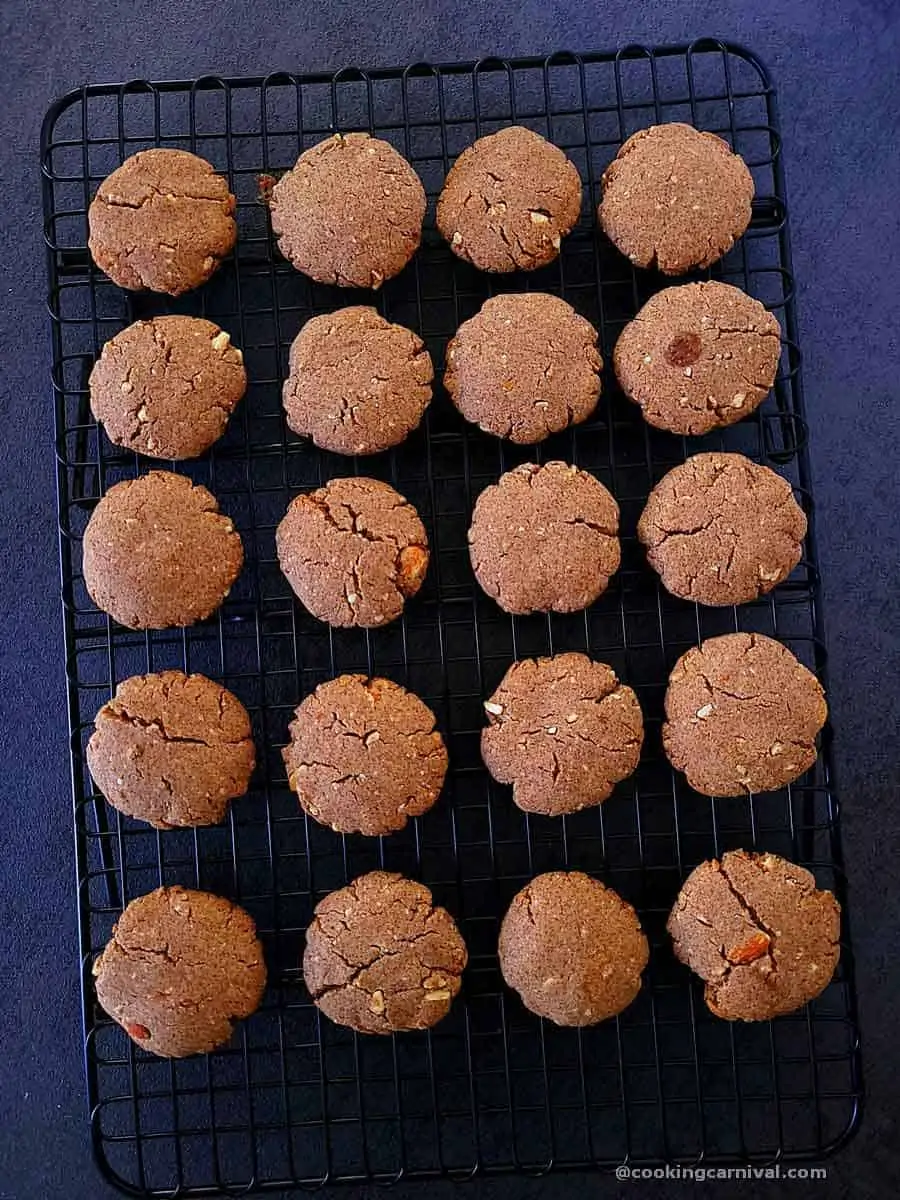 ragi cookies cooling on wire rack