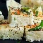 Rava dhokla