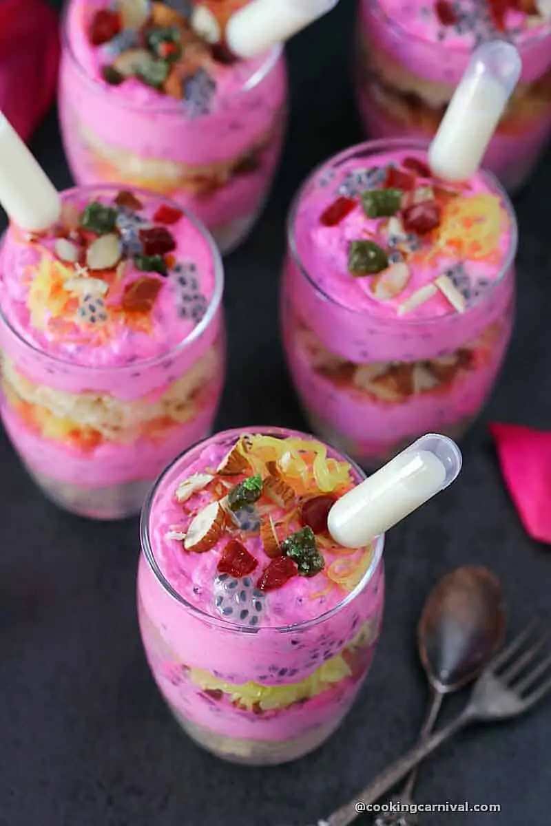 Rose Falooda cake in cups