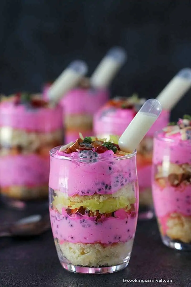 Rose falooda cake in jars