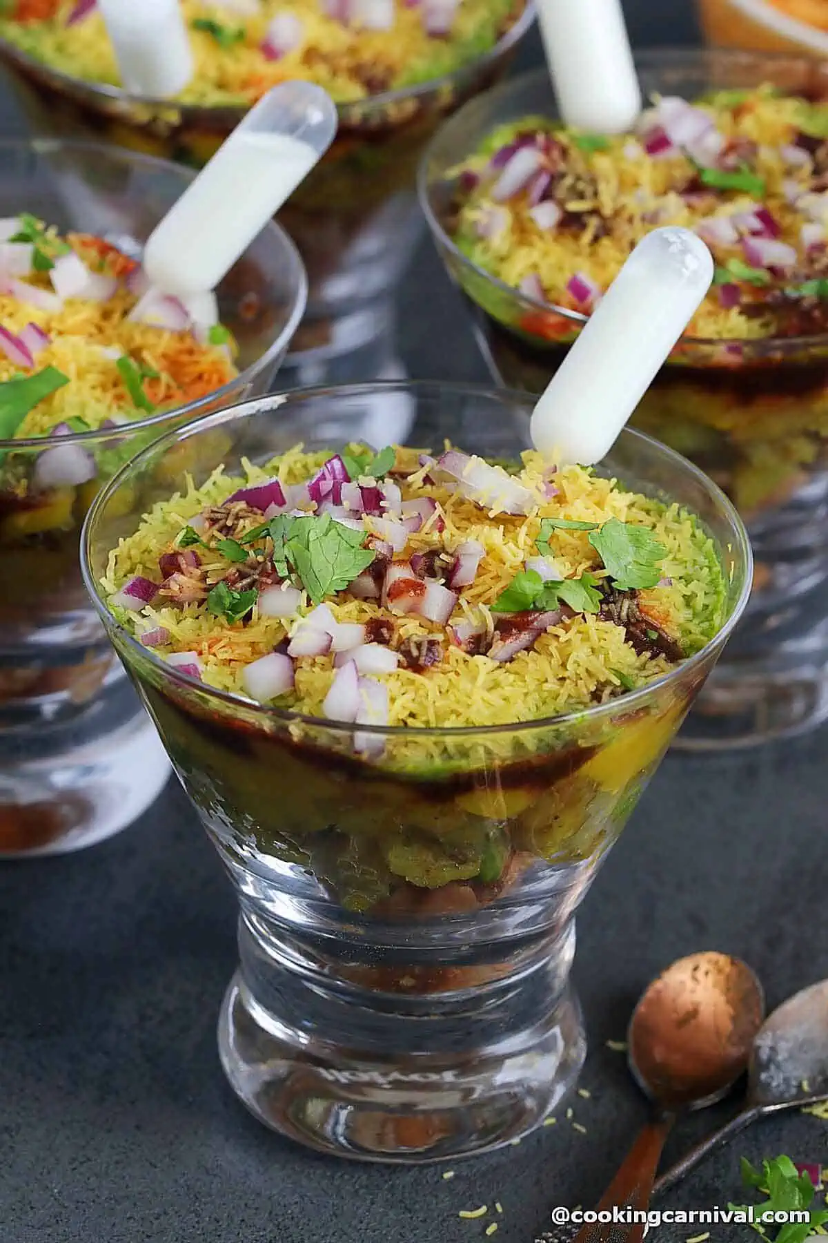 Samosa chaat in cups.